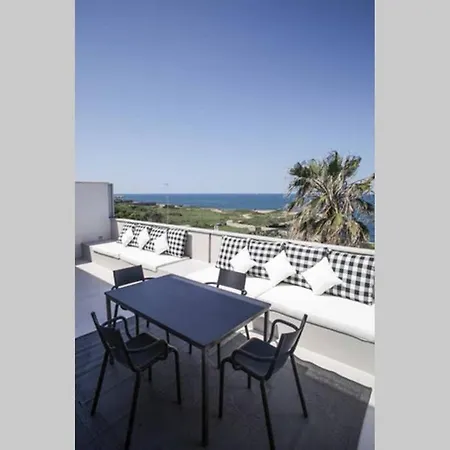 Finestra Nel Blu * Torre A Mare